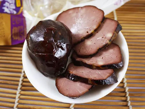 dai一塊血豆腐，重拾兒時的老味道